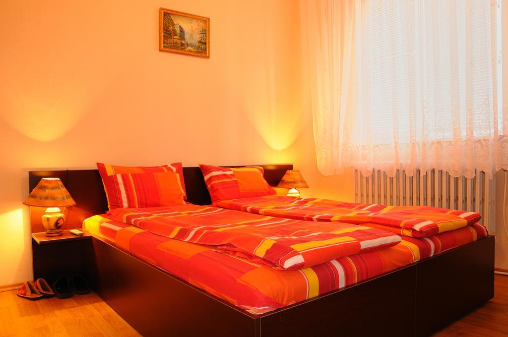 Sakutski House Hisarea Cameră foto